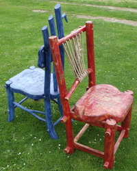 A blue chair and a red chair